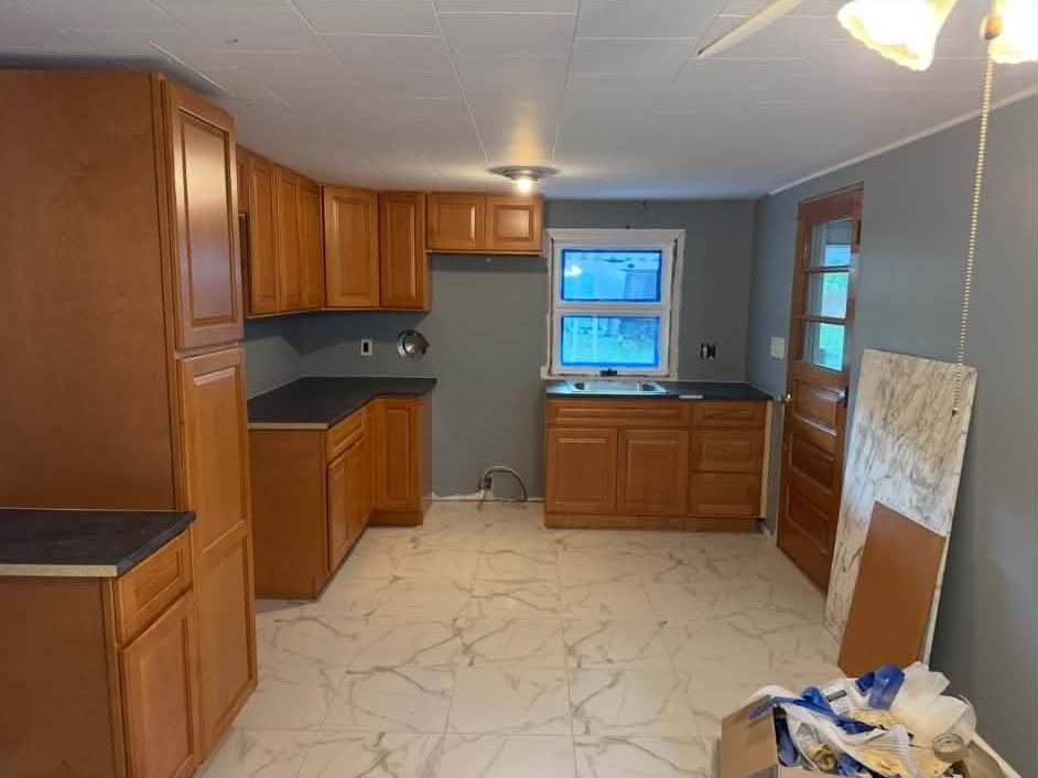 Kitchen cabinet and wall finish work